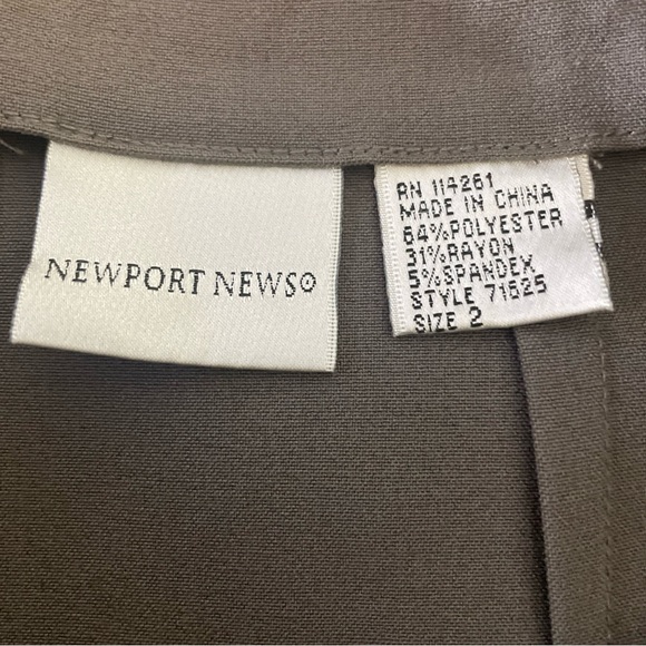 Newport News Gray Pencil Skirt - Size 2 - Picture 5 of 5